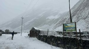 उत्तरी गोरखामा हिमपातहुँदा मनास्लु क्षेत्र भ्रमणमा गएका पर्यटक प्रभावित