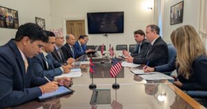 अर्थमन्त्री खनाल भेटघाटमा व्यस्त