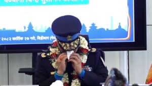 शहीदलाई सम्झिएर रोए आइजिपी कार्की