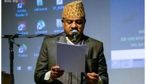 ‘काव्य साँझः कल्प’मा बाँसुरीको धुनसँगै गुन्जिए डा लम्साल