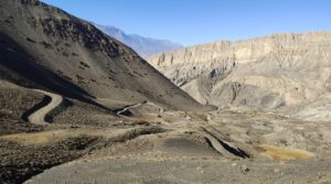 मुक्तिनाथ–तेताङ चक्रपथ सडक निर्माण