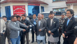 निर्वाचनको वातावरण बनाउन सरकार दलीय संवादमा