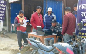 अभिलेख जलेपछि यातायात कार्यालयको कामकाज अस्थायी संरचनाबाट