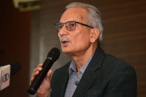 गोरखा २ मा उम्मेदवारी फिर्ता लिएको बाबुरामको घोषणा