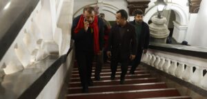 सभापति बनेपछि पहिलो पटक पार्टी मुख्यालय सानेपा जाँदै गगन थापा