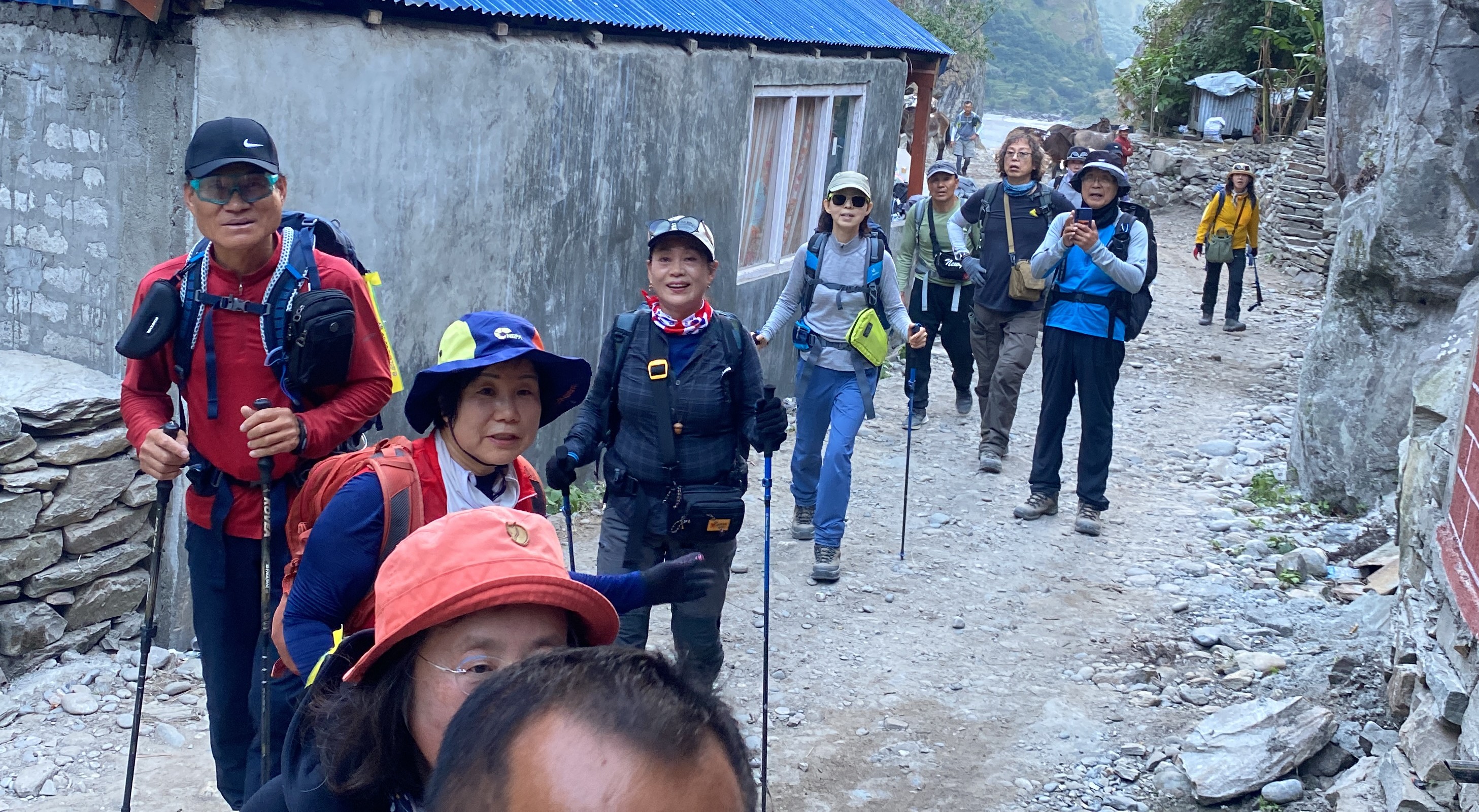 एक वर्षमा १५ हजार विदेशी पर्यटकले गरे मनास्लु भ्रमण