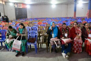 बन्दसत्रका लागि हलमा आउन थाले कांग्रेस प्रतिनिधिहरू (तस्वीरहरू)