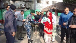 सशस्त्र प्रहरी दिवसमा कैदीबन्दीलाई न्याना कपडा वितरण
