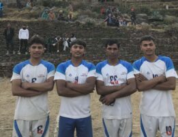 भलिबलको एउटै टिममा परिचारका चार जना सदस्य