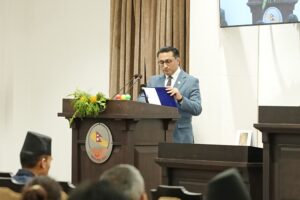 रास्वपा सरकारको पहिलो परीक्षा: अर्थमन्त्री वाग्लेले आज १८ खर्ब ९० अर्बको बजेट ल्याउँदै
