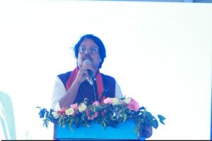 कुर्ता-गम्छा लगाएर भोट माग्ने, अहिले प्रदेशसभा खारेज गर्ने ?
