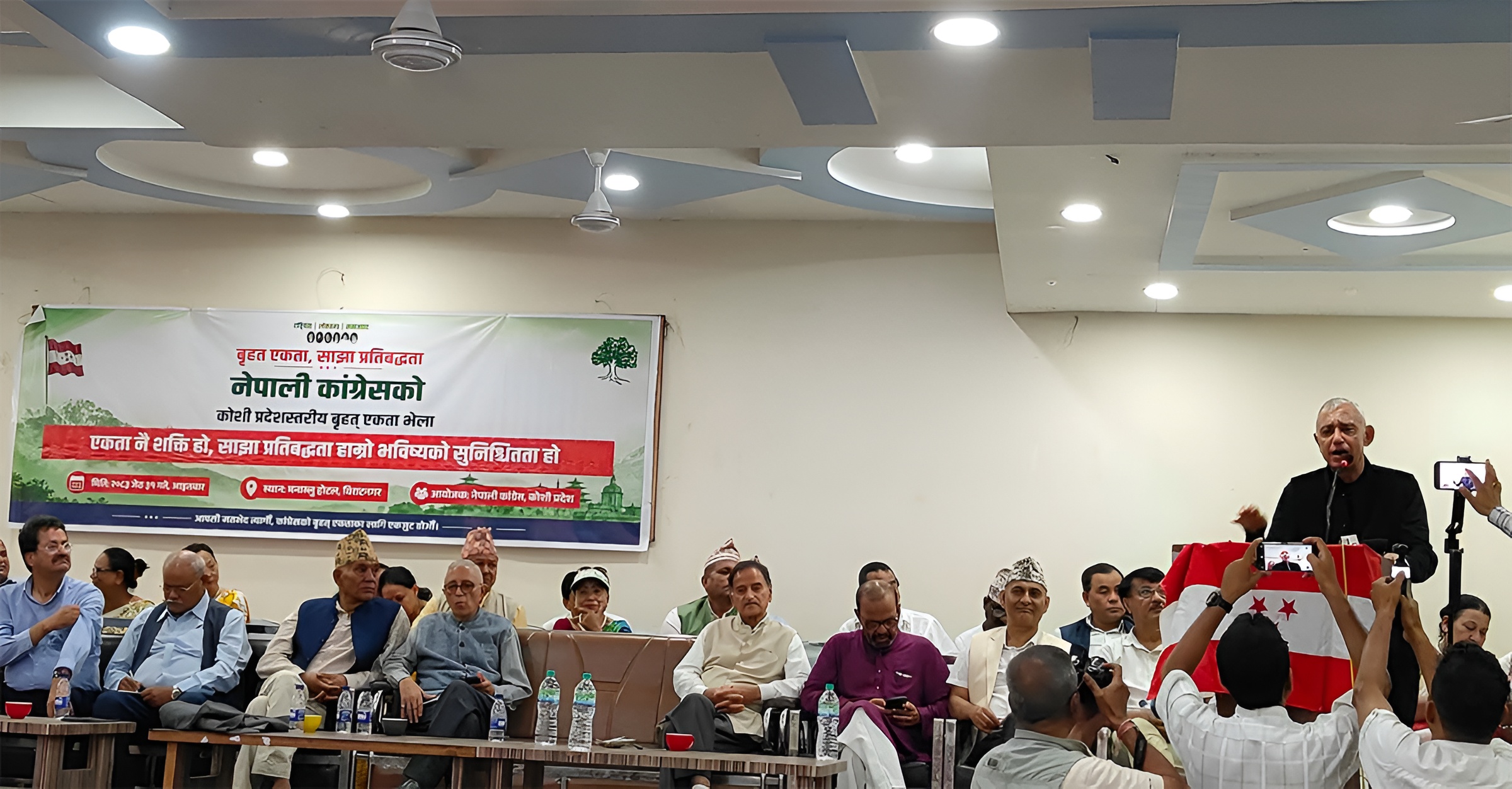 ‘कांग्रेस व्यवहारिक रूपमा फुटिसकेको छ’ : शशांक कोइराला
