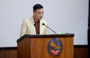 सिन्धुली प्रहरी हिरासतमा निधन भएका विश्वकर्मालाई प्रहरीले कुटपिट गरेको छैनस् गृहमन्त्री गुरुङ