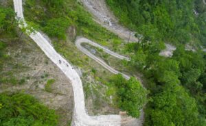 ठेक्का सम्झौता भएको पाँच वर्षपछि सडक स्तरोन्नति