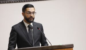 सुकुमवासी बस्ती हटाउँदा प्रभावित बालबालिकाको शिक्षा प्राप्तिमा कुनै कमी हुन नदिने शिक्षामन्त्रीको प्रतिबद्धता